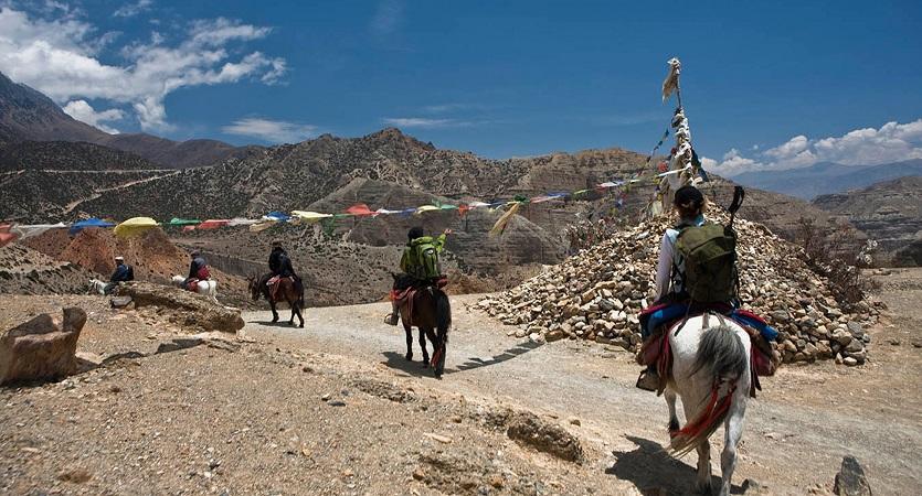 upper-mustang-trek