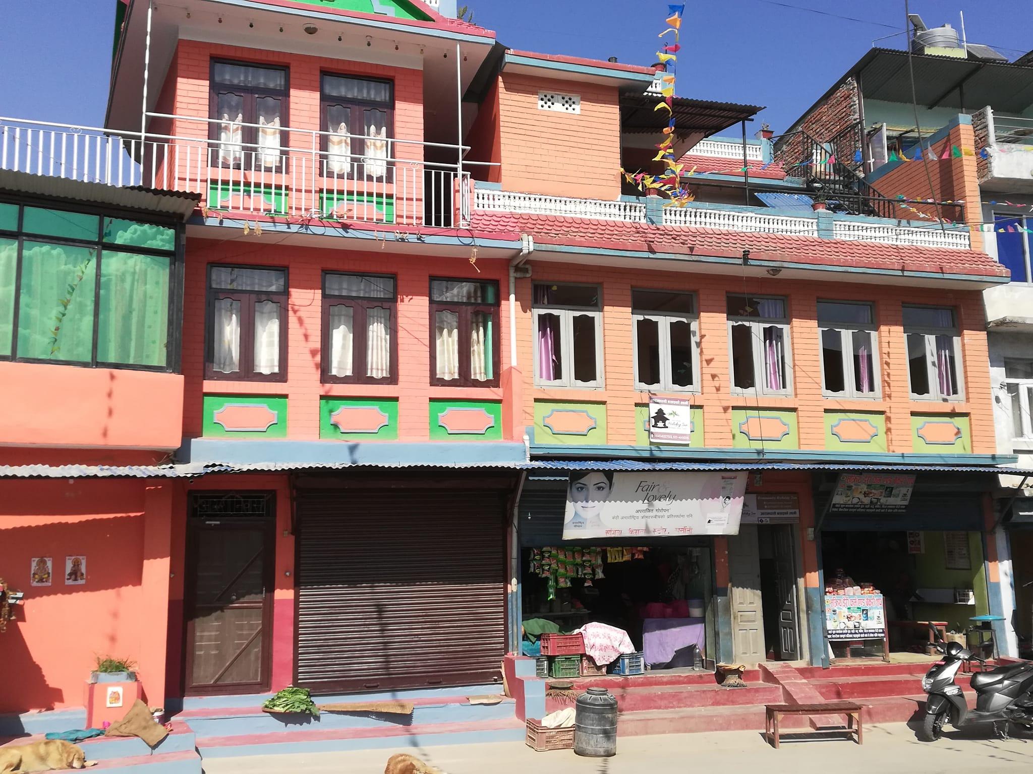 Community Holiday Inn  homestay